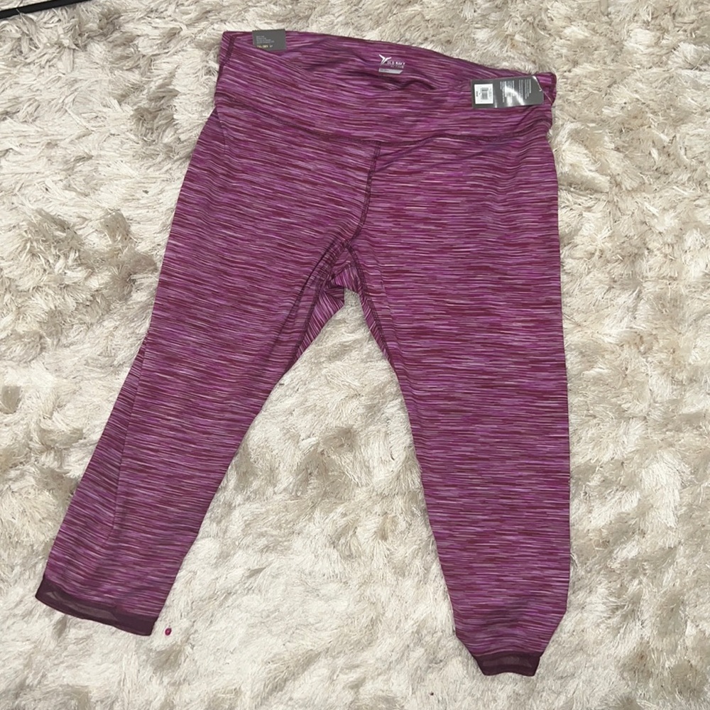 Maroon Color Leggings
